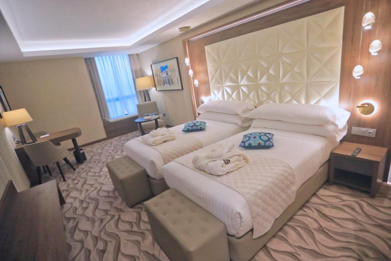 Az Hotels Grand Oran Es Senia Εξωτερικό φωτογραφία