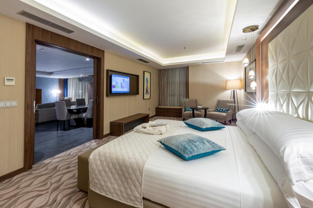 Az Hotels Grand Oran Es Senia Εξωτερικό φωτογραφία