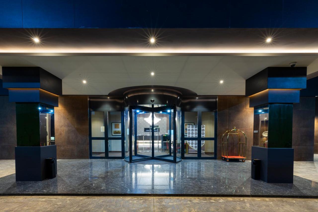 Az Hotels Grand Oran Es Senia Εξωτερικό φωτογραφία