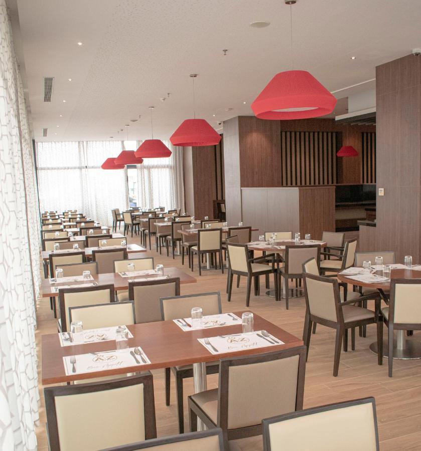 Az Hotels Grand Oran Es Senia Εξωτερικό φωτογραφία