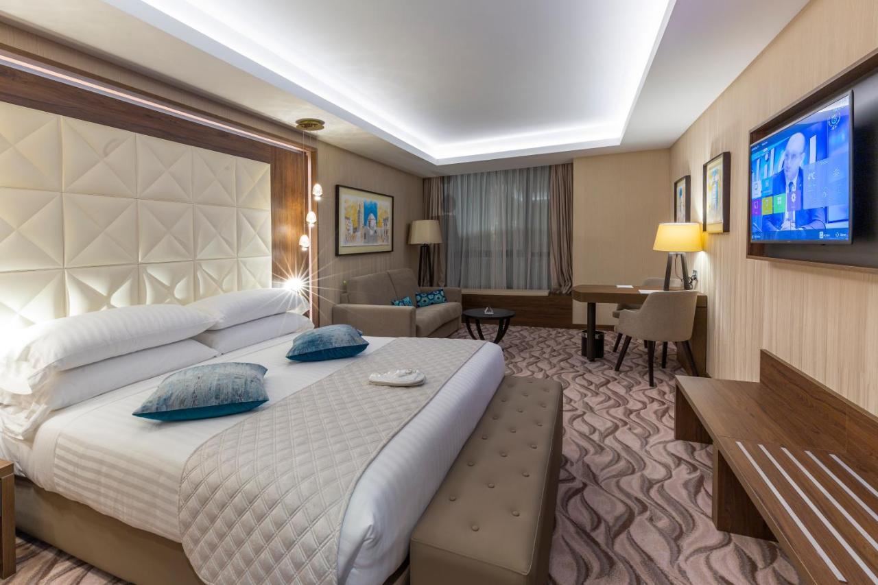 Az Hotels Grand Oran Es Senia Εξωτερικό φωτογραφία