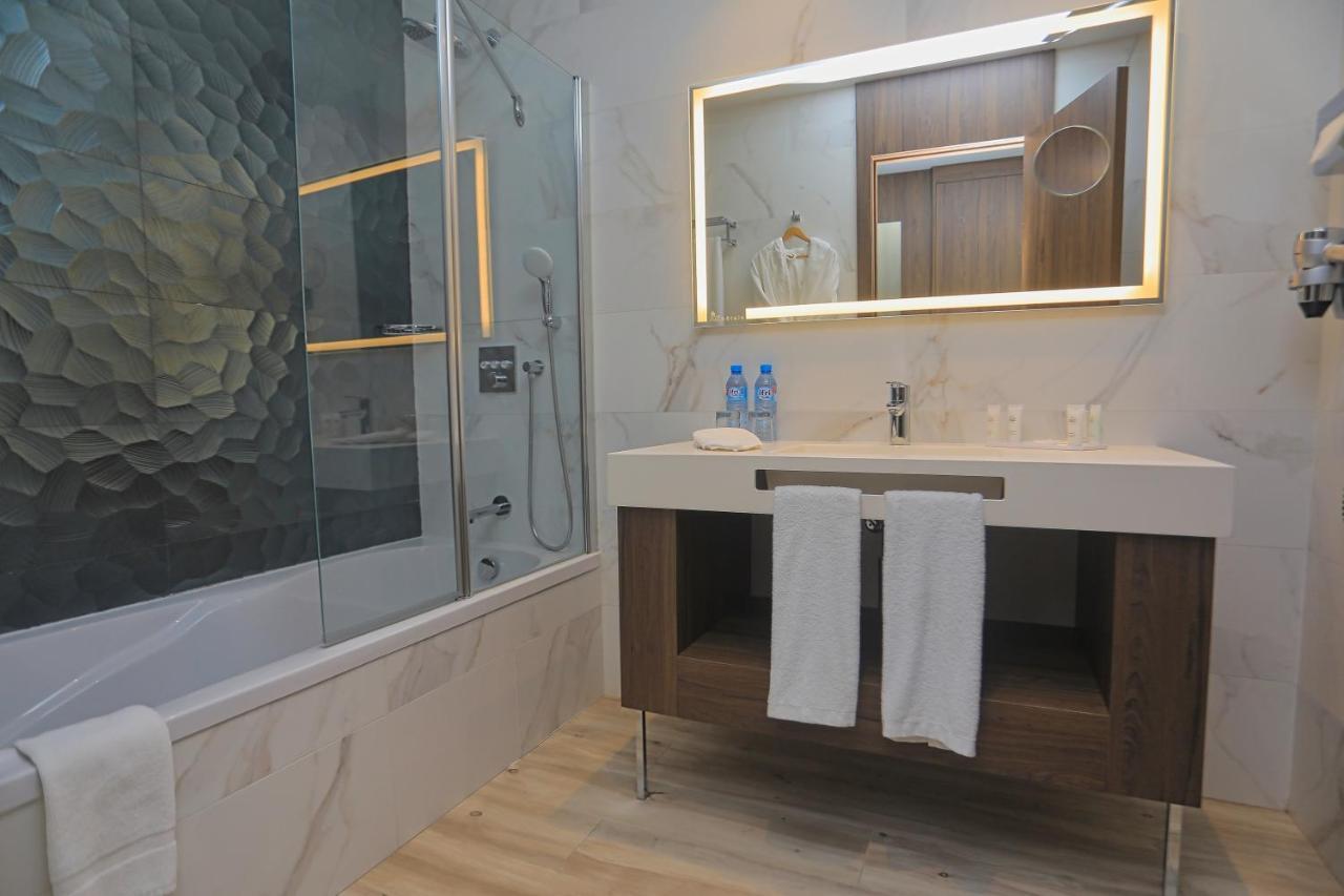 Az Hotels Grand Oran Es Senia Εξωτερικό φωτογραφία