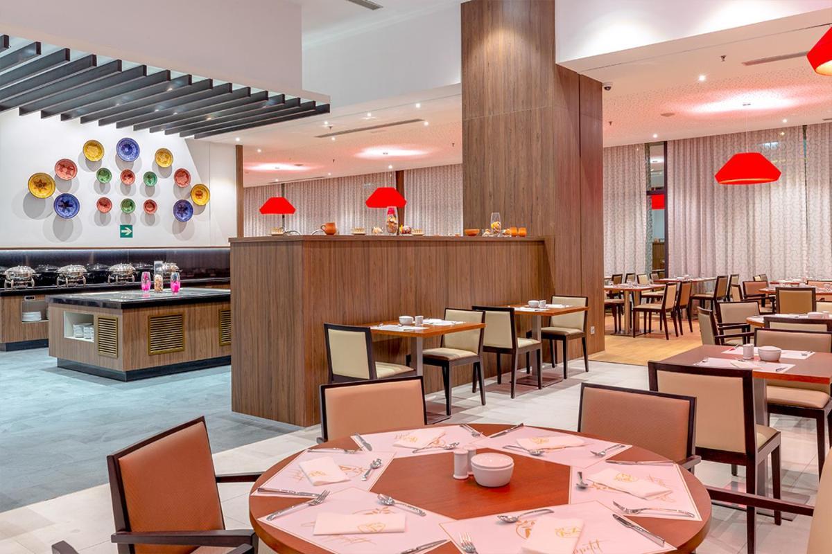 Az Hotels Grand Oran Es Senia Εξωτερικό φωτογραφία