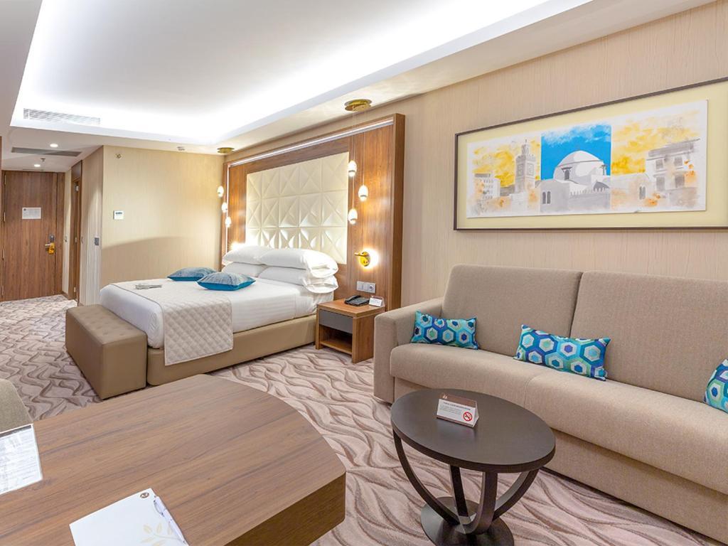 Az Hotels Grand Oran Es Senia Εξωτερικό φωτογραφία